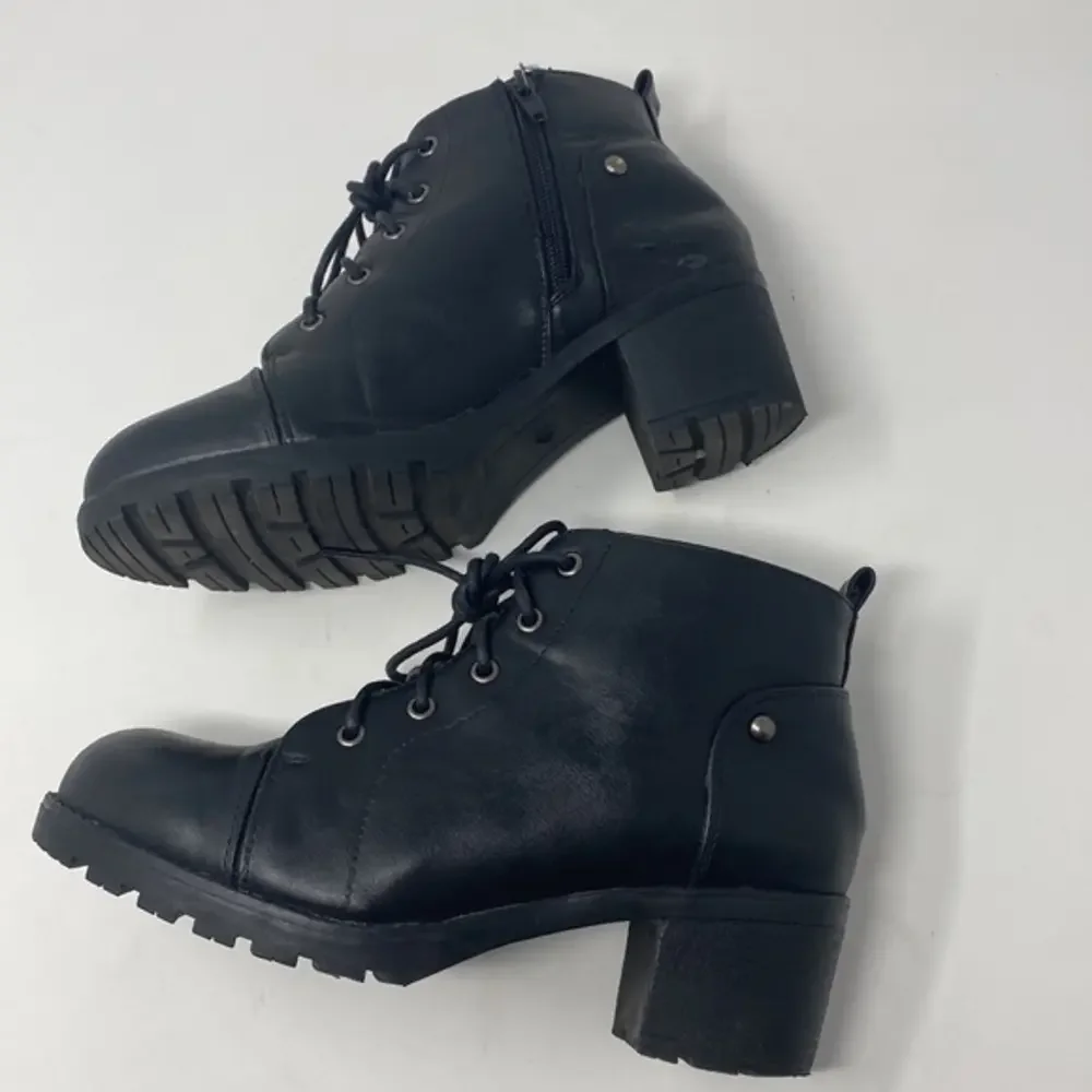 90’s Shoopen black boots‎